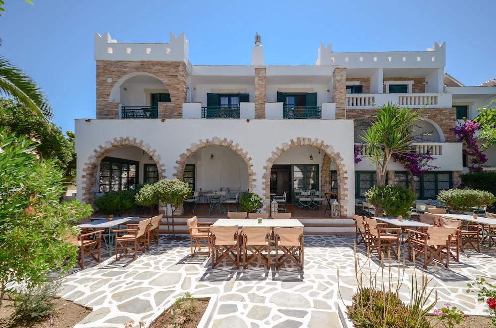 Naxos Beach Hotel 2/71