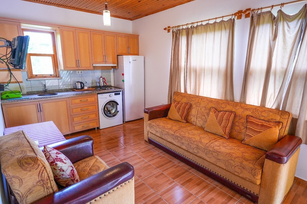Cirali Hotel 32/50