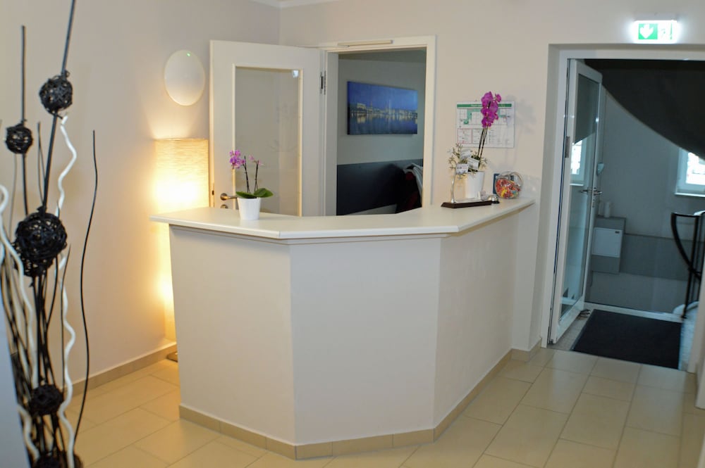 Hotel Jeta 5/50