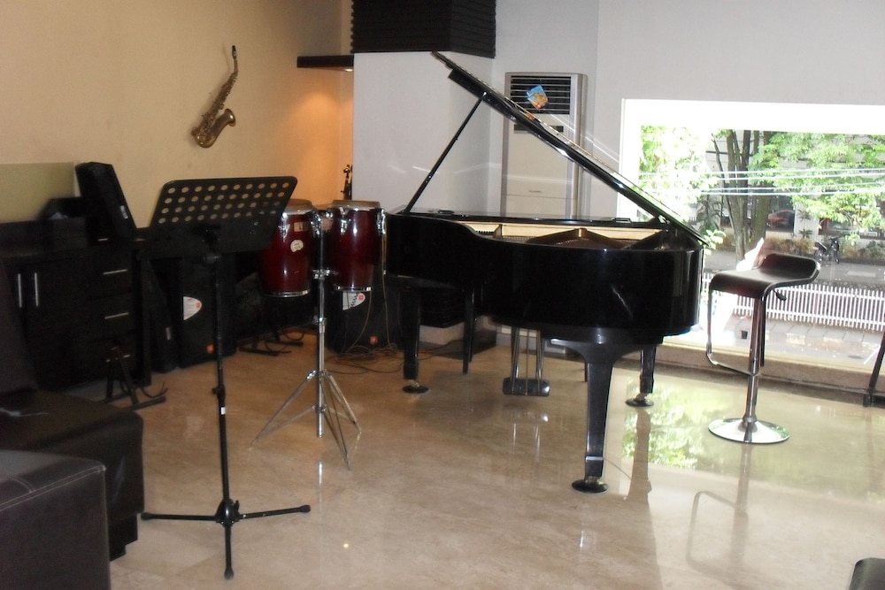 Gran Central Hotel Manado 25/45