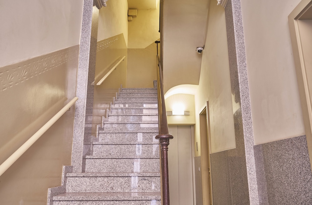 Barcelona Sants Station Apartments 37/39