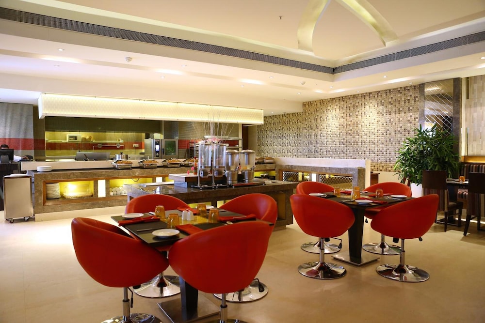 The Landmark Hotel 36/49