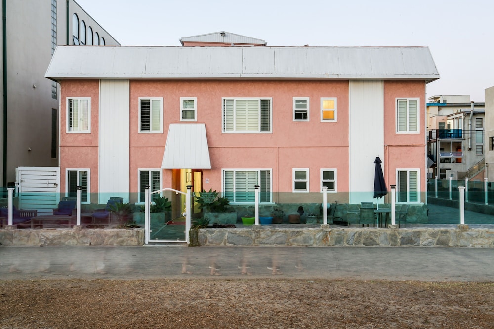 Venice On The Beach Hotel 3/74
