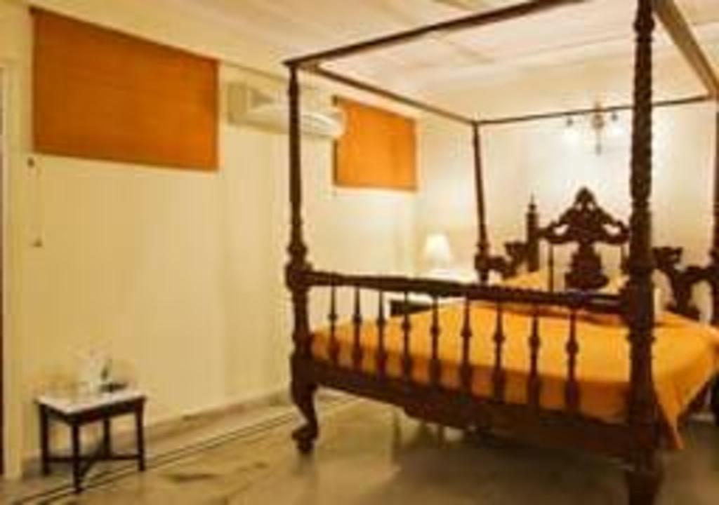 Suite, Double Bed