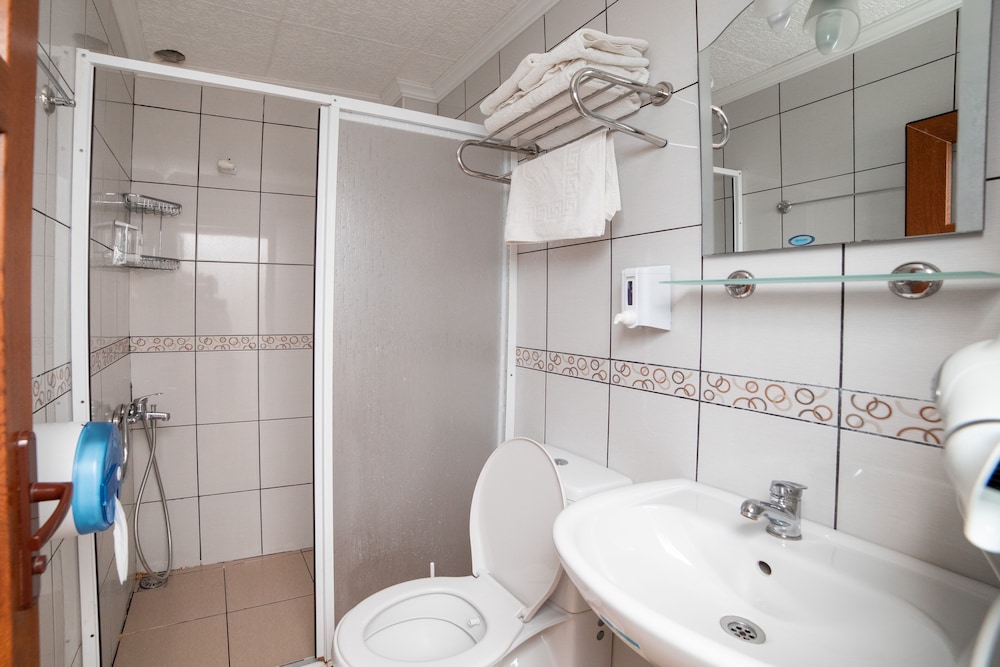 Gokceada Yakamoz Motel 44/50