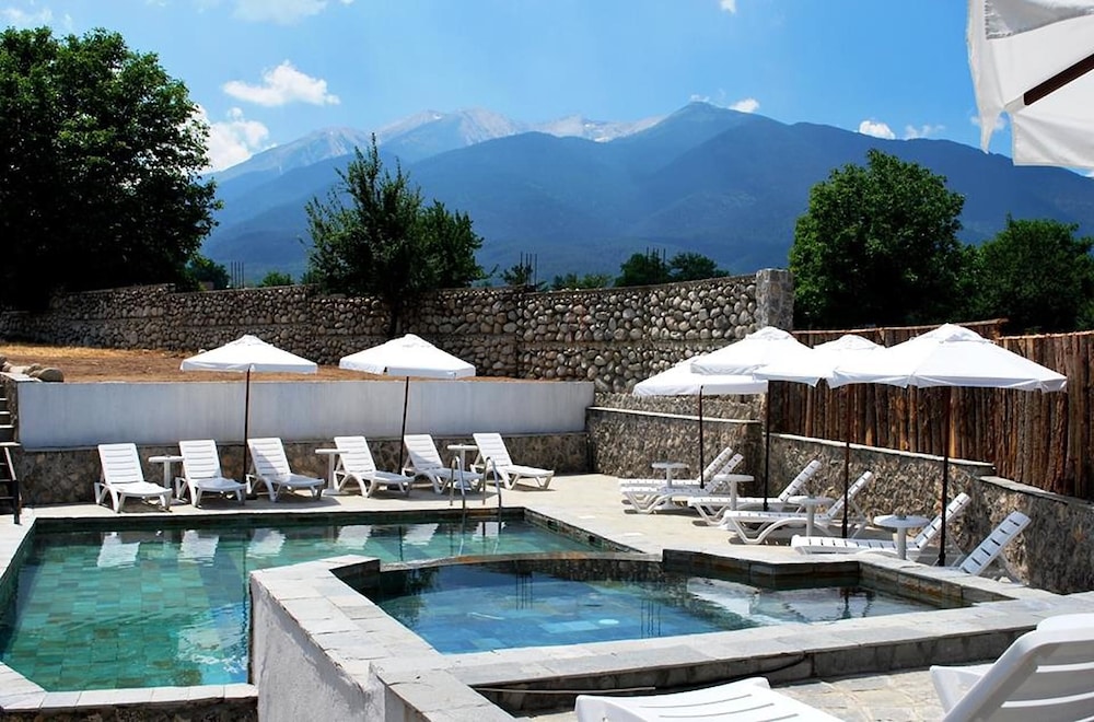 HOTEL COMPLEX ZARA RESORT & SPA 49/54