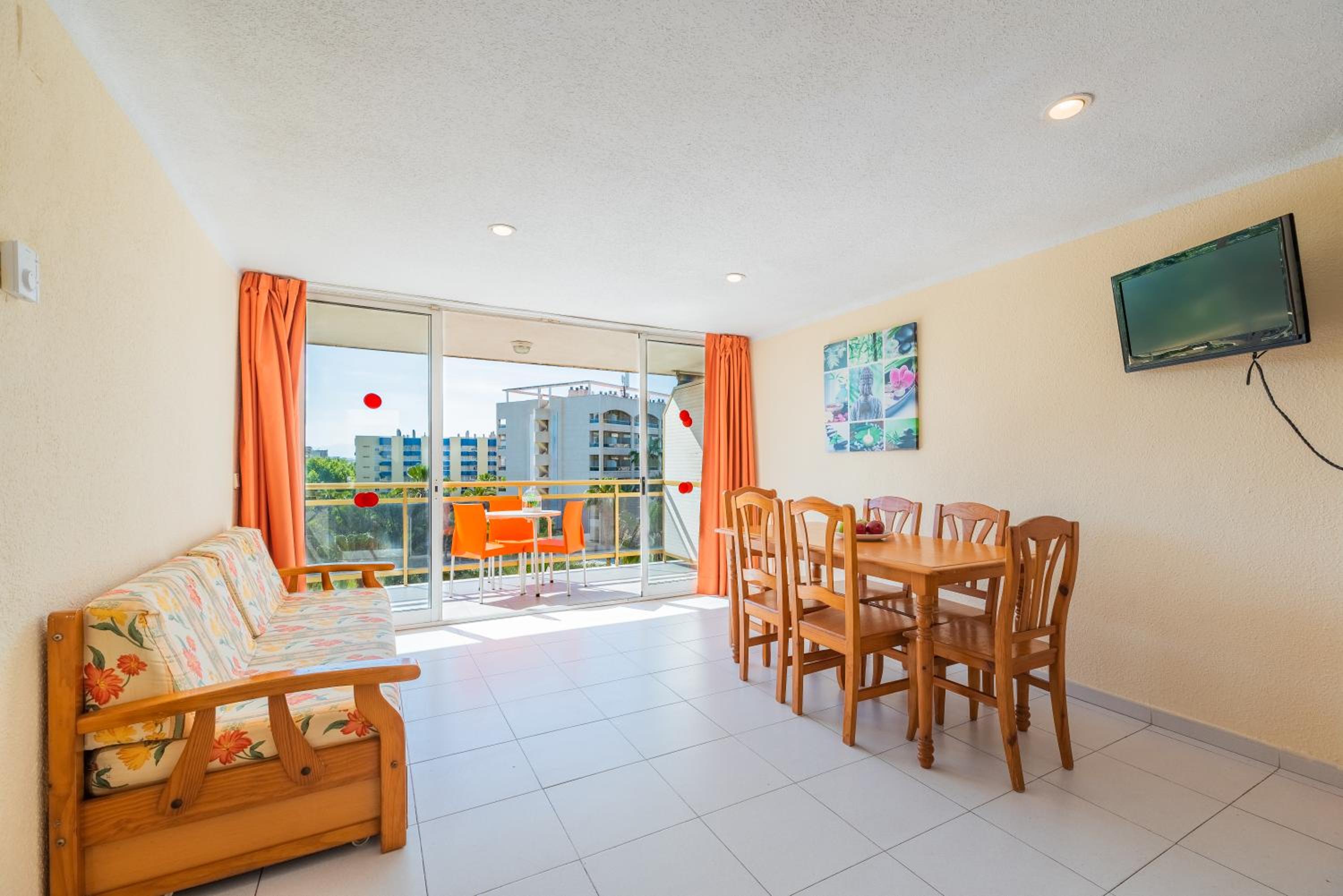1 BEDROOM, APARTMENT