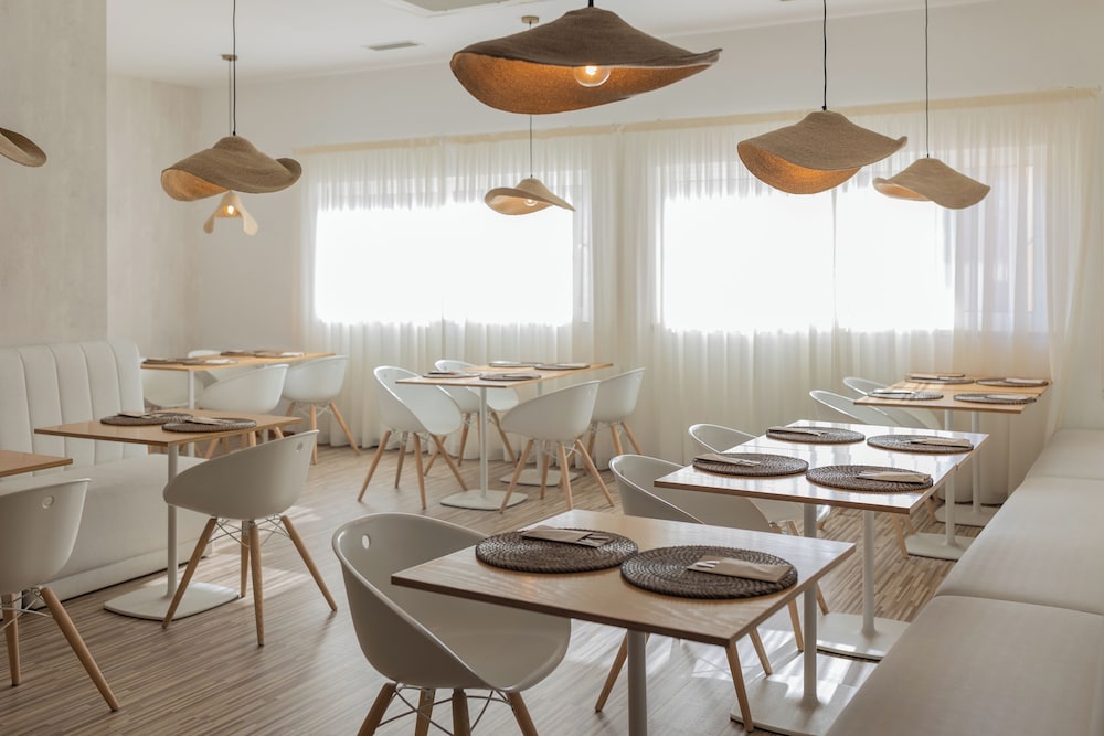 Hotel Farol 26/40