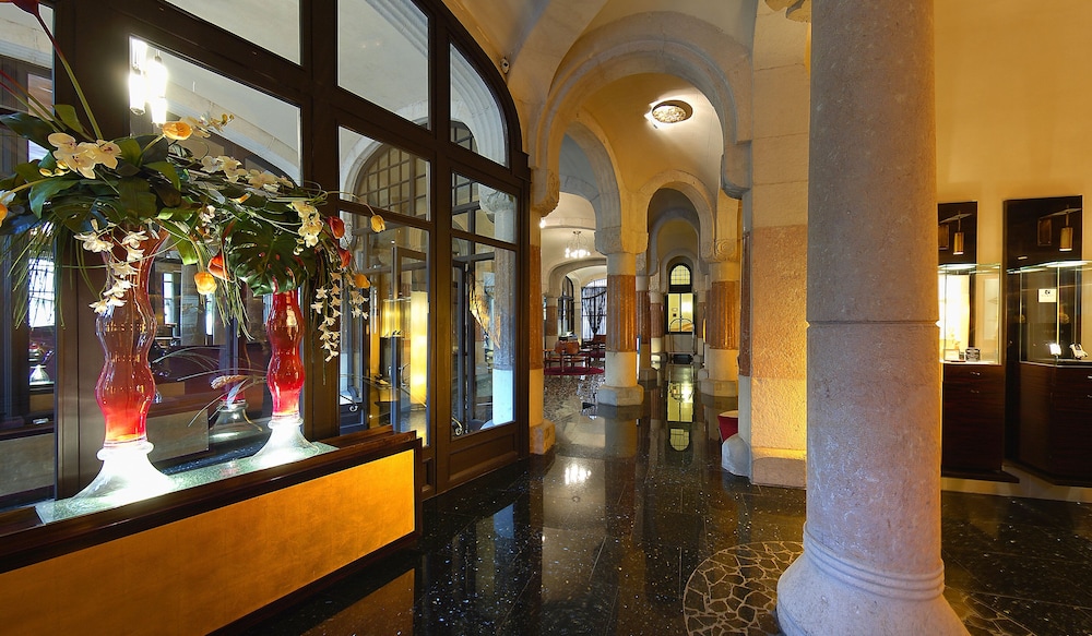 Casa Fuster 55/76