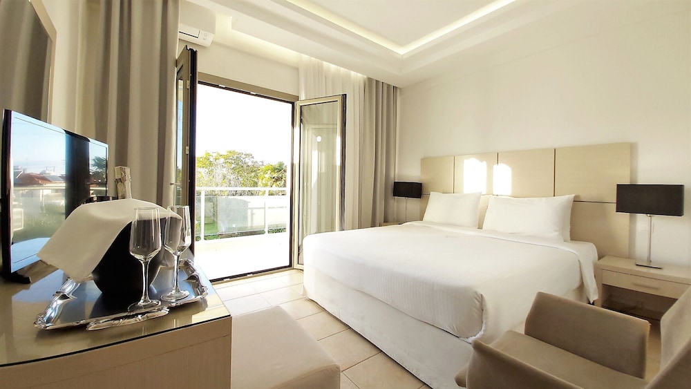 Akrogiali Boutique Hotel 17/50