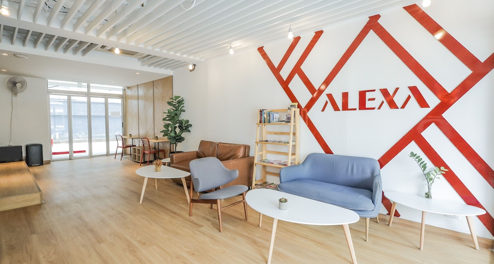 Alexa Hostel 36/44