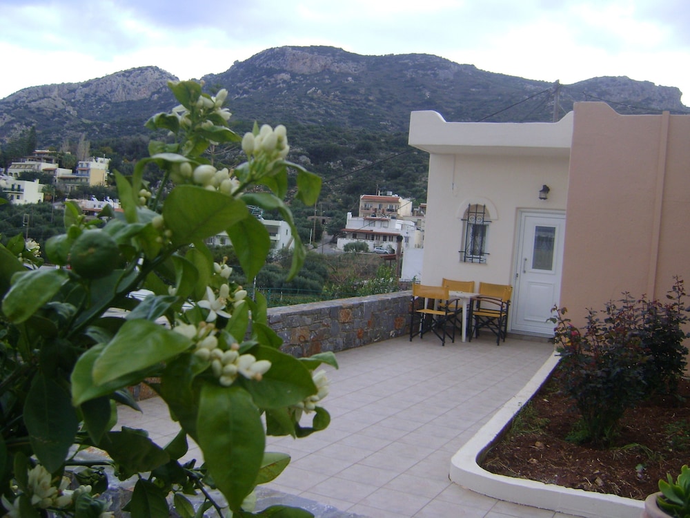 Kavousanos Apartments 40/50