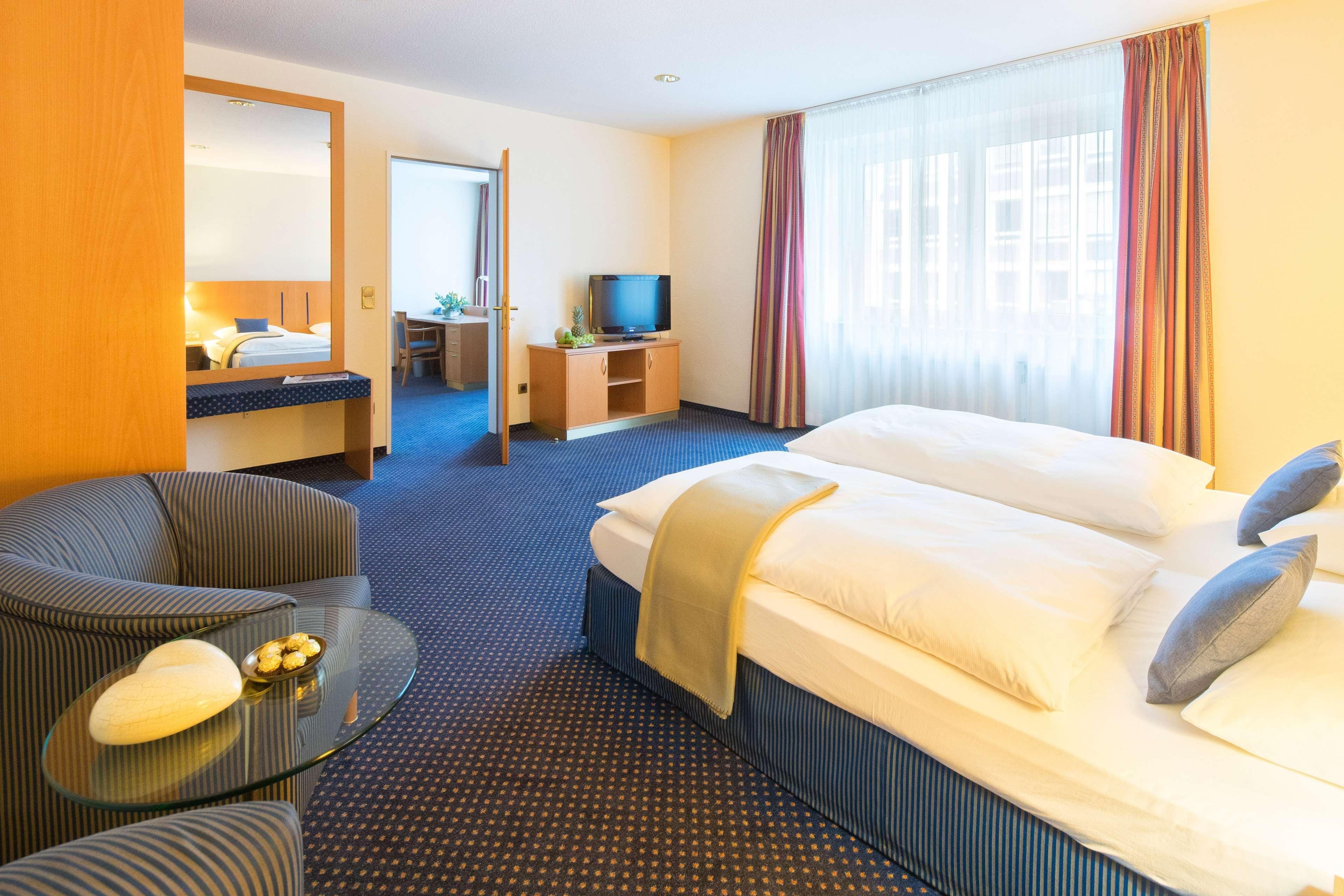 1 Bedroom, Suite