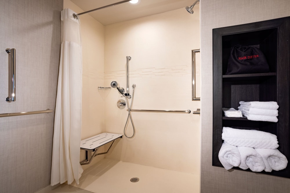 Residence Inn by Marriott Wenatchee 46/50