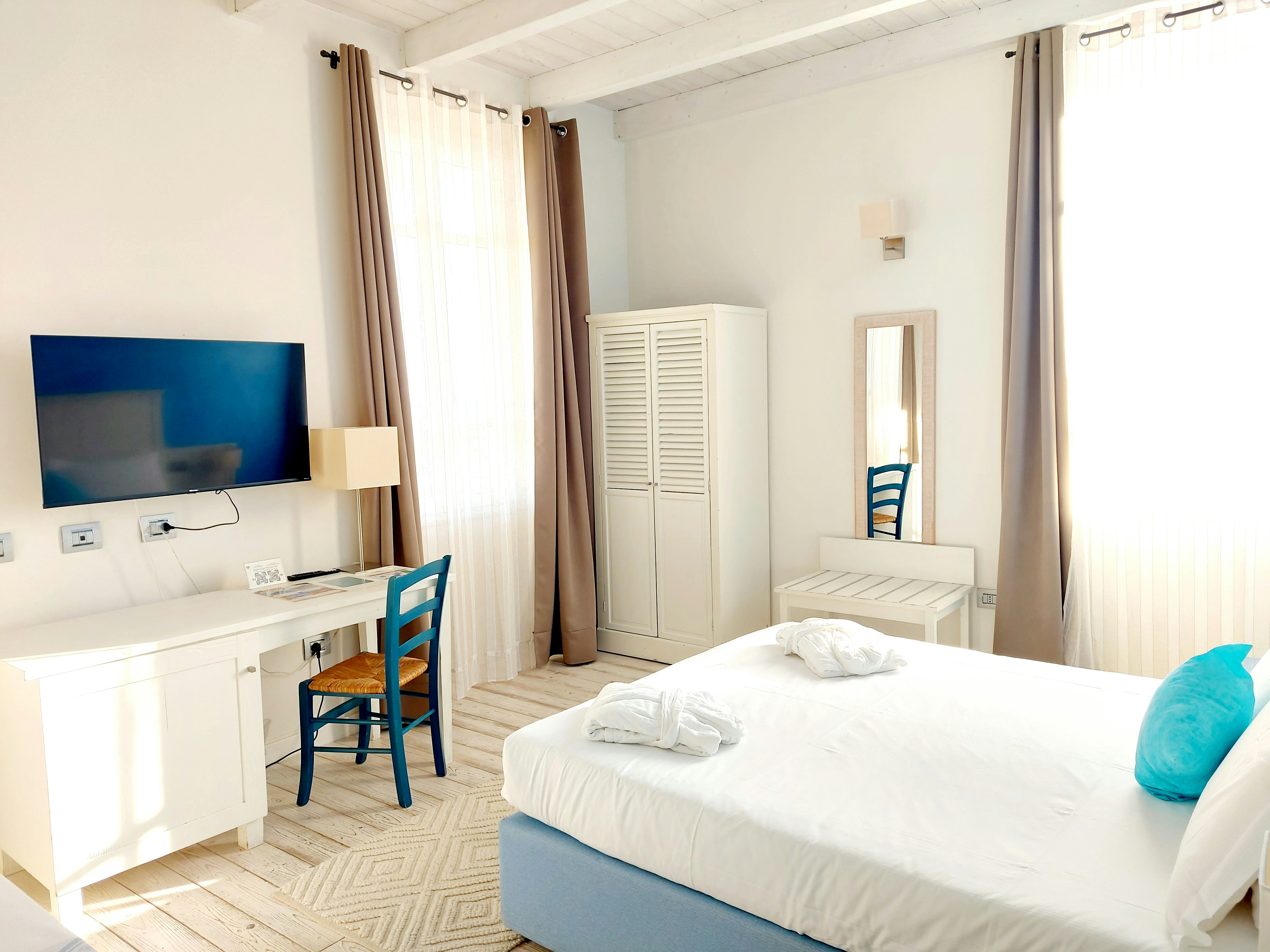 La Villa Del Mare - Adults Only 3/47