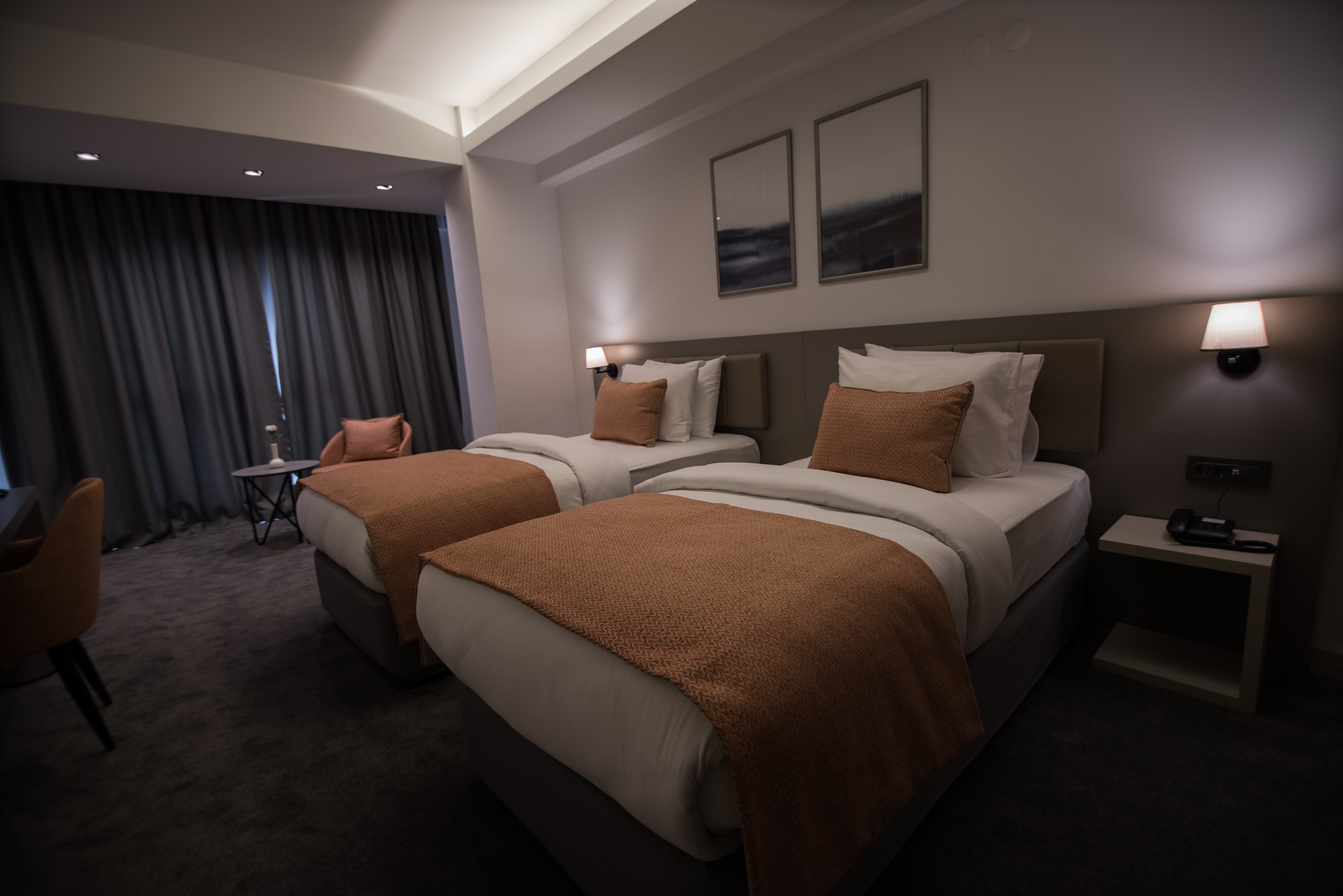 DOVV HOTEL 14/39