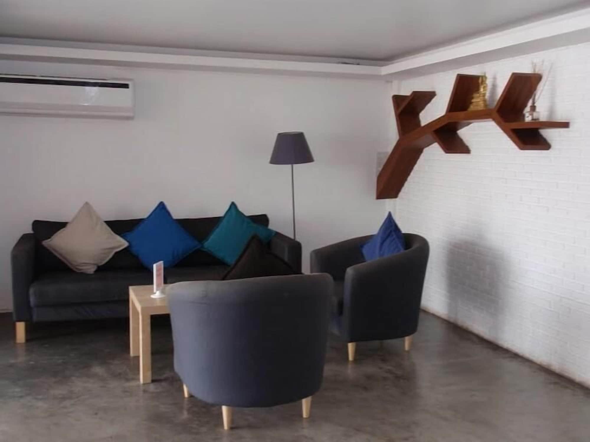 I Room Hotel 15/20