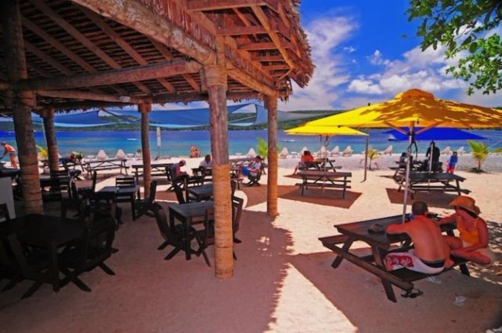 Hideaway Island Resort 58/75