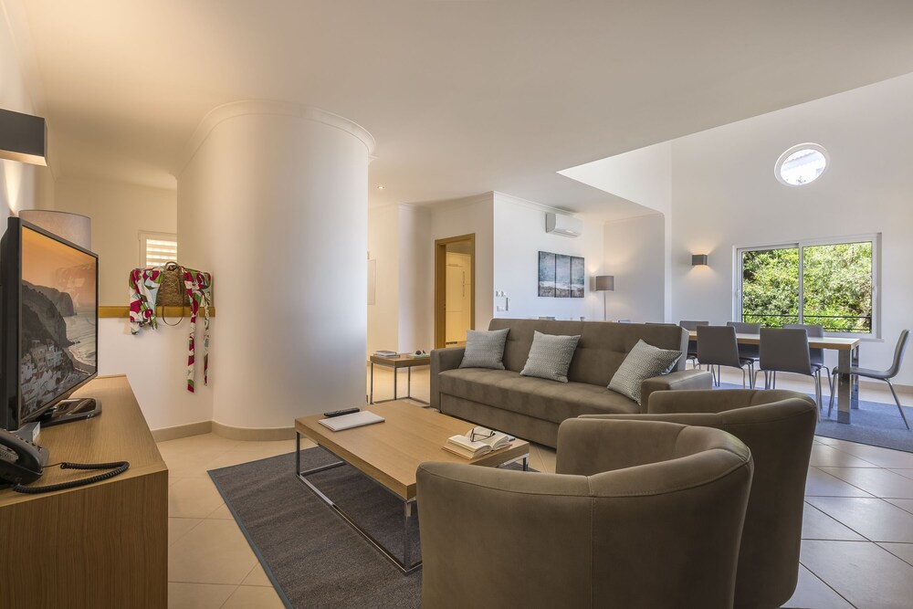 NAU Salema Beach Village 25/50