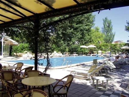 Hotel President Cattolica 51/56