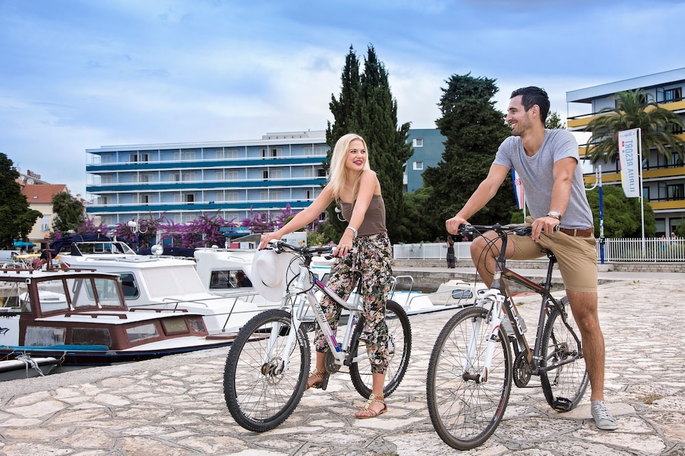 Adriatic 25/50