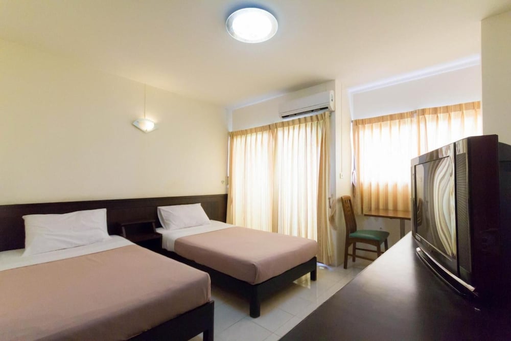 Mont Talay Hotel 3/18