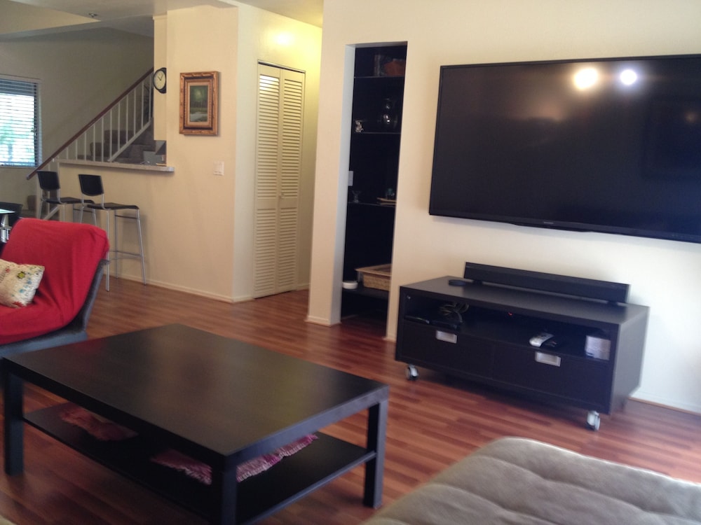 Glendale Apartment Rental by Owner 43/58