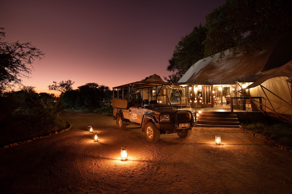 Hamilton Tented Camp 25/56