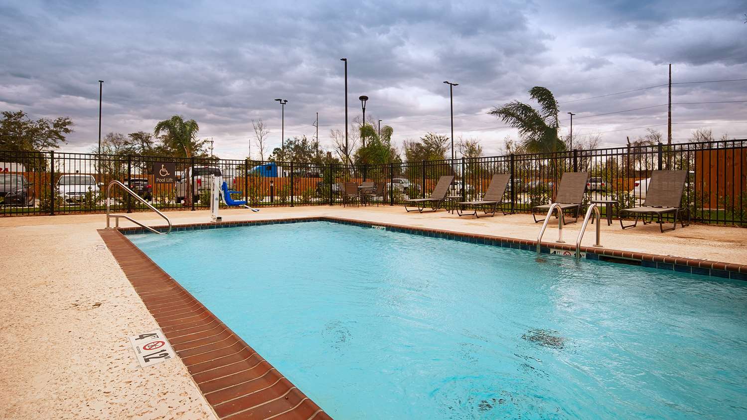 Best Western Plus New Orleans Airport Hotel 14/14