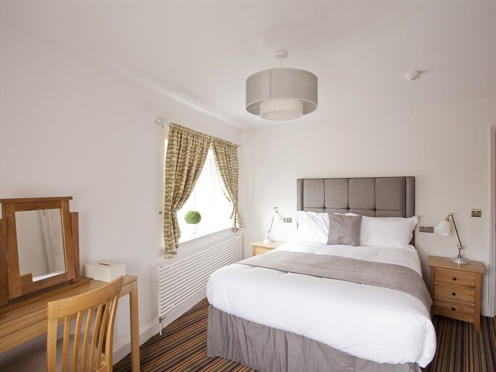 Burton Stone Inn 7/50
