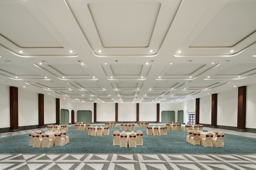 Nirali Resorts 29/45