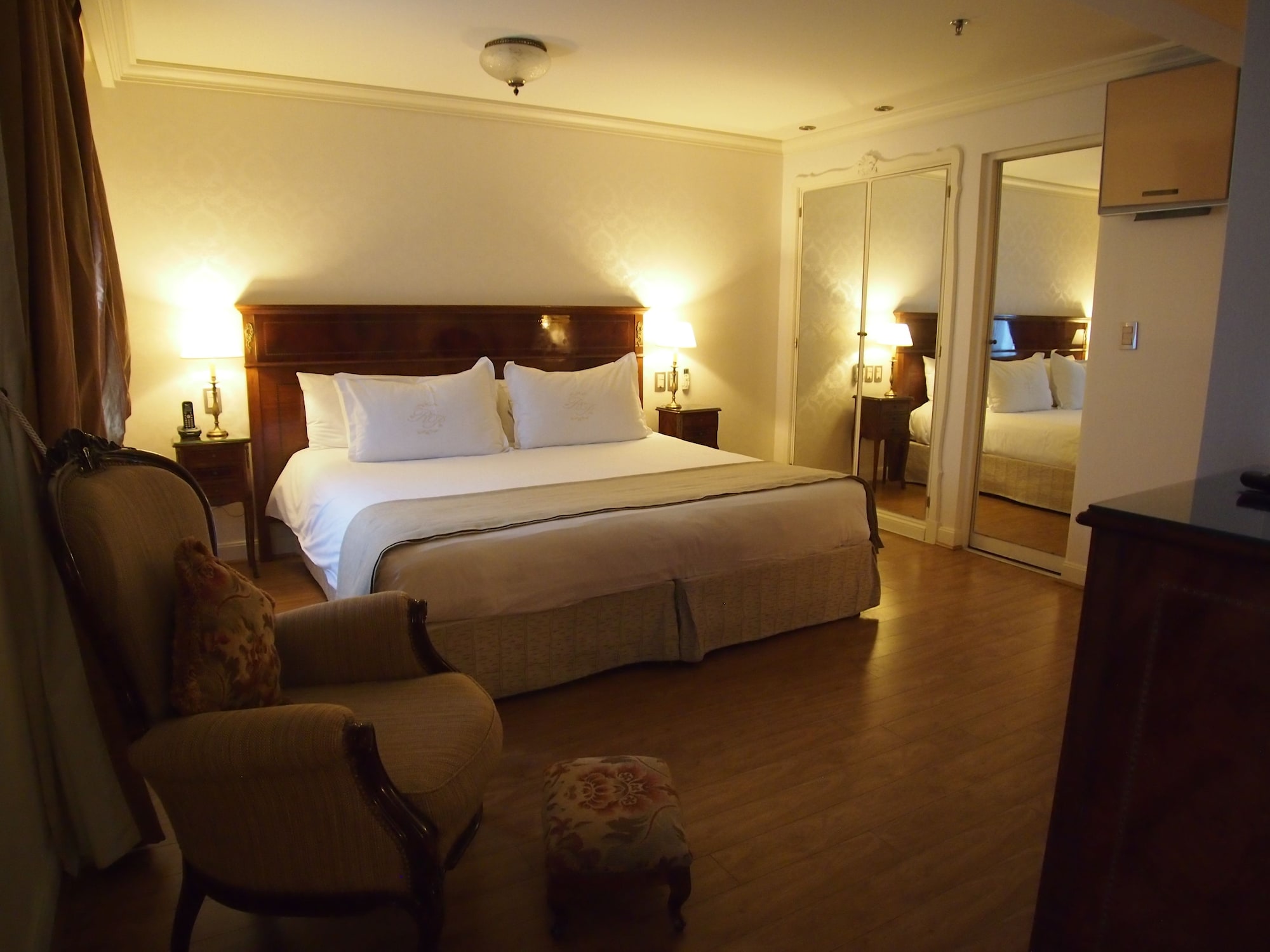 غرفة ديلوكس بسرير كينج، Melia Recoleta Plaza 2/4
