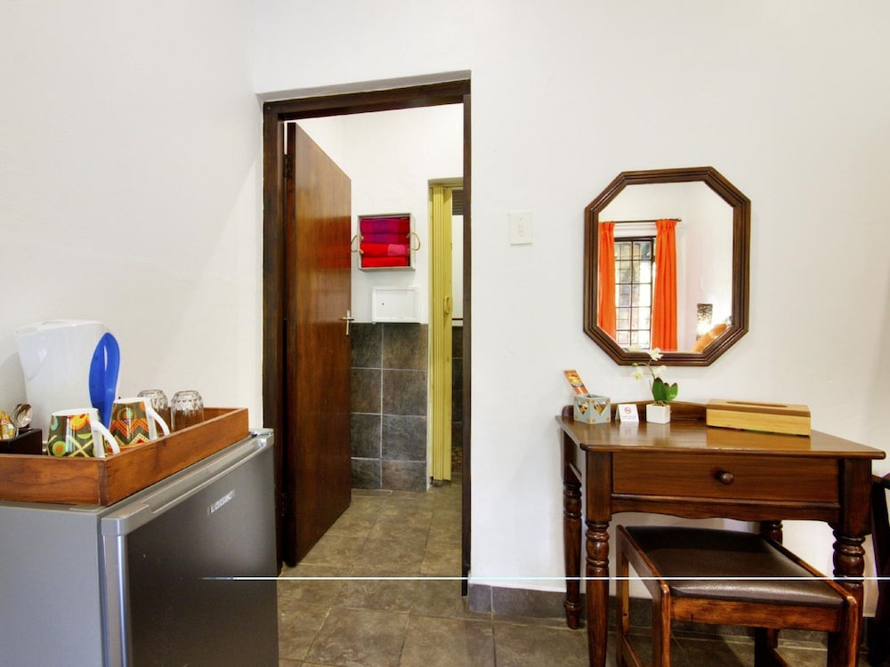 Maputaland Guest House 4/50