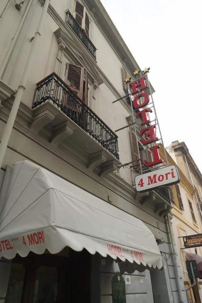 4 Mori Hotel 2/30