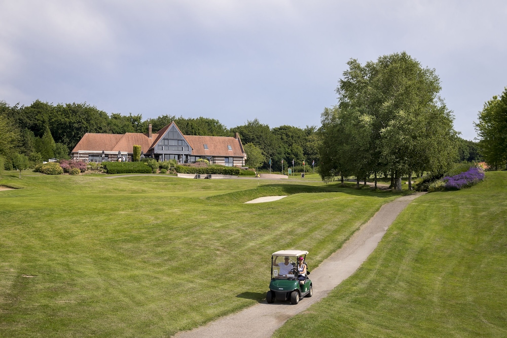 Hotel du Golf 32/34