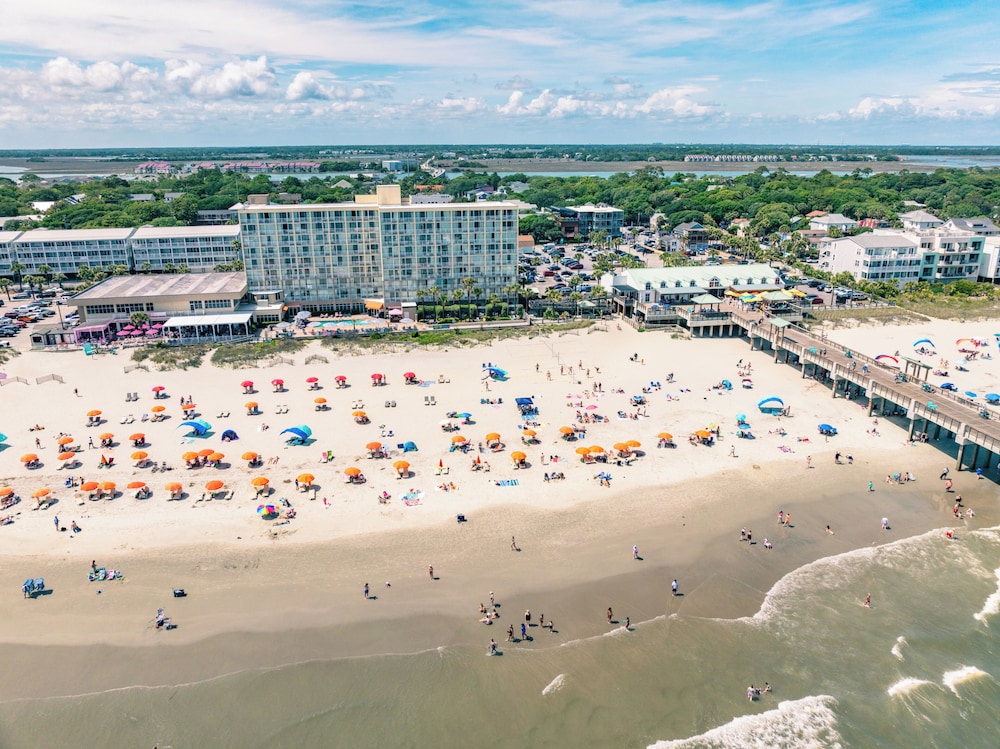 Tides Folly Beach 4/46