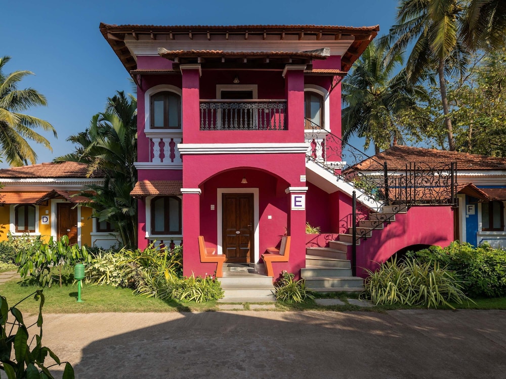 Mercure Goa Devaaya Resort 4/49