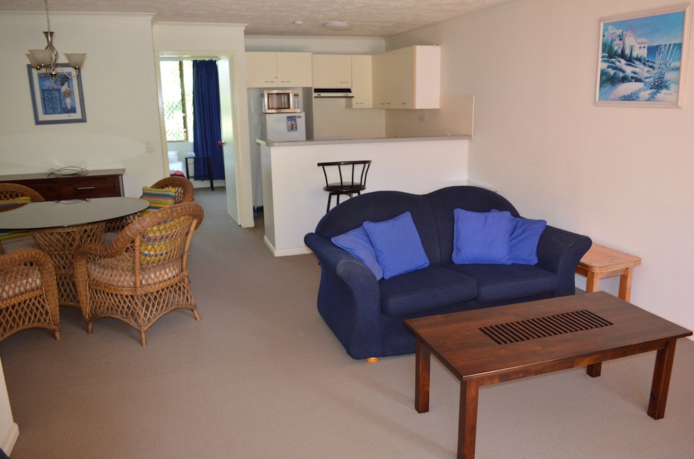 Enderley Gardens Resort 36/55