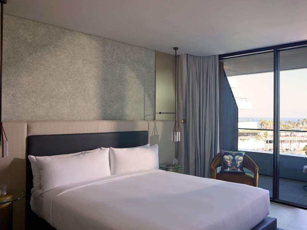 SLS Barcelona Hotel 20/60