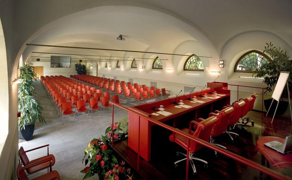 Albergo dell Agenzia 10/76