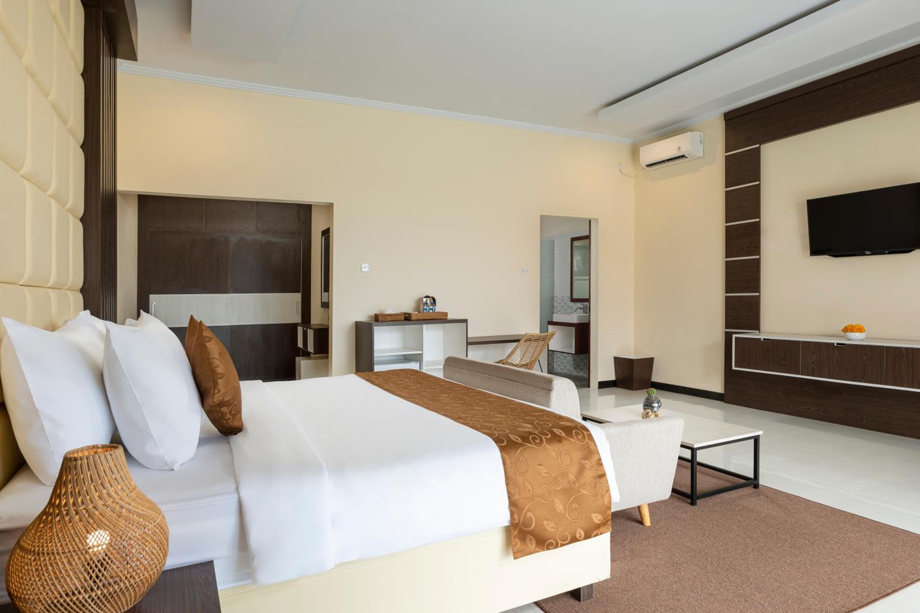 غرفة بسرير مزدوج بإطلالة على البحر، Semabu Hills Hotel Nusa Penida - Bali 3/7