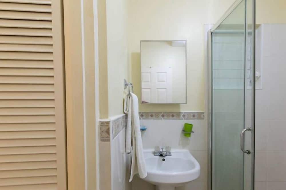New Kingston Apartments At Kensington 18/21