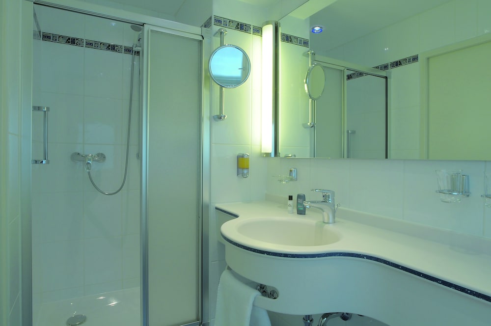 Ringhotel Loew S Merkur 58/59