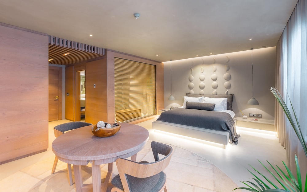 Omm Inn Hotel 34/47