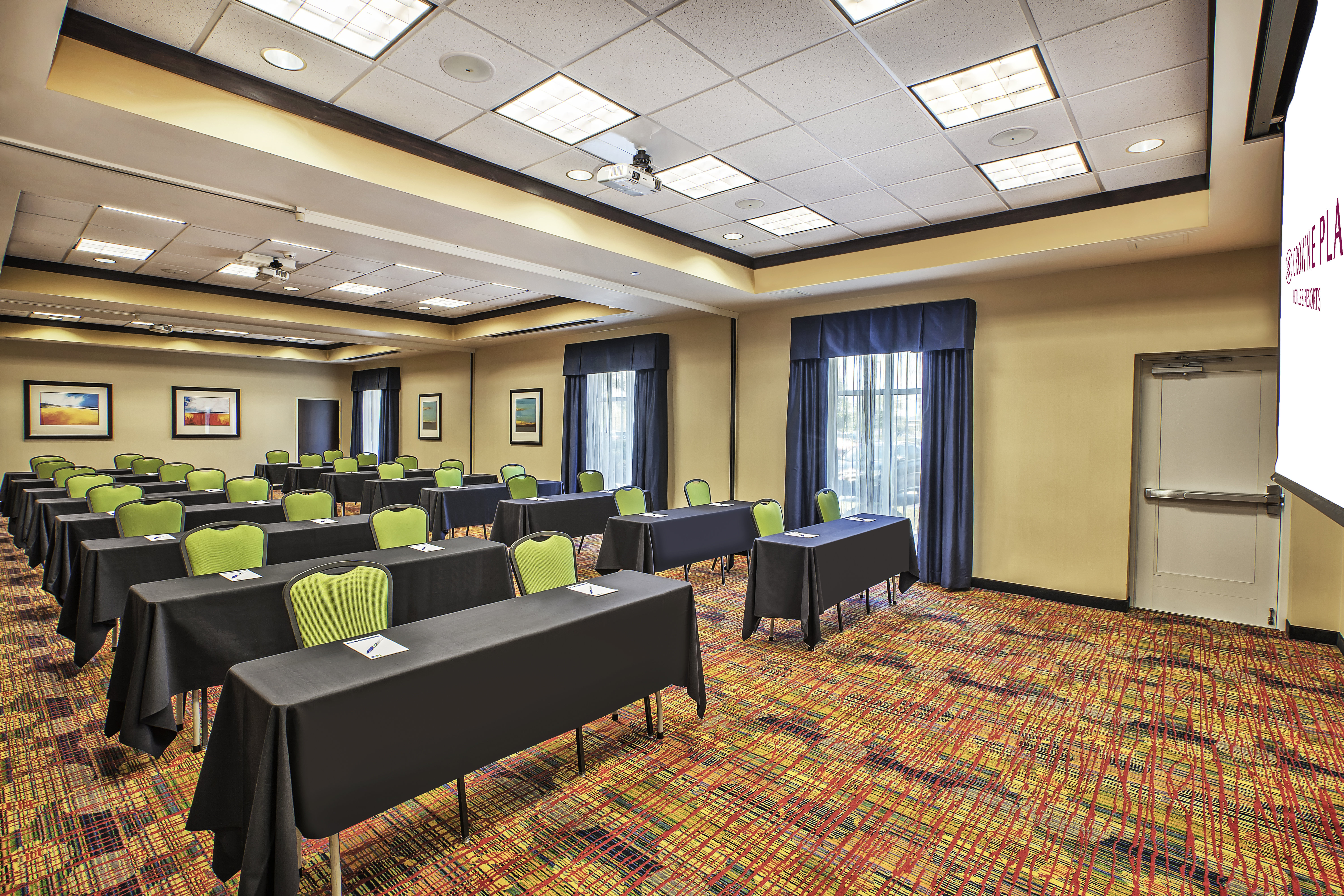 Holiday Inn Express & Suites Dayton South - I-675 43/48