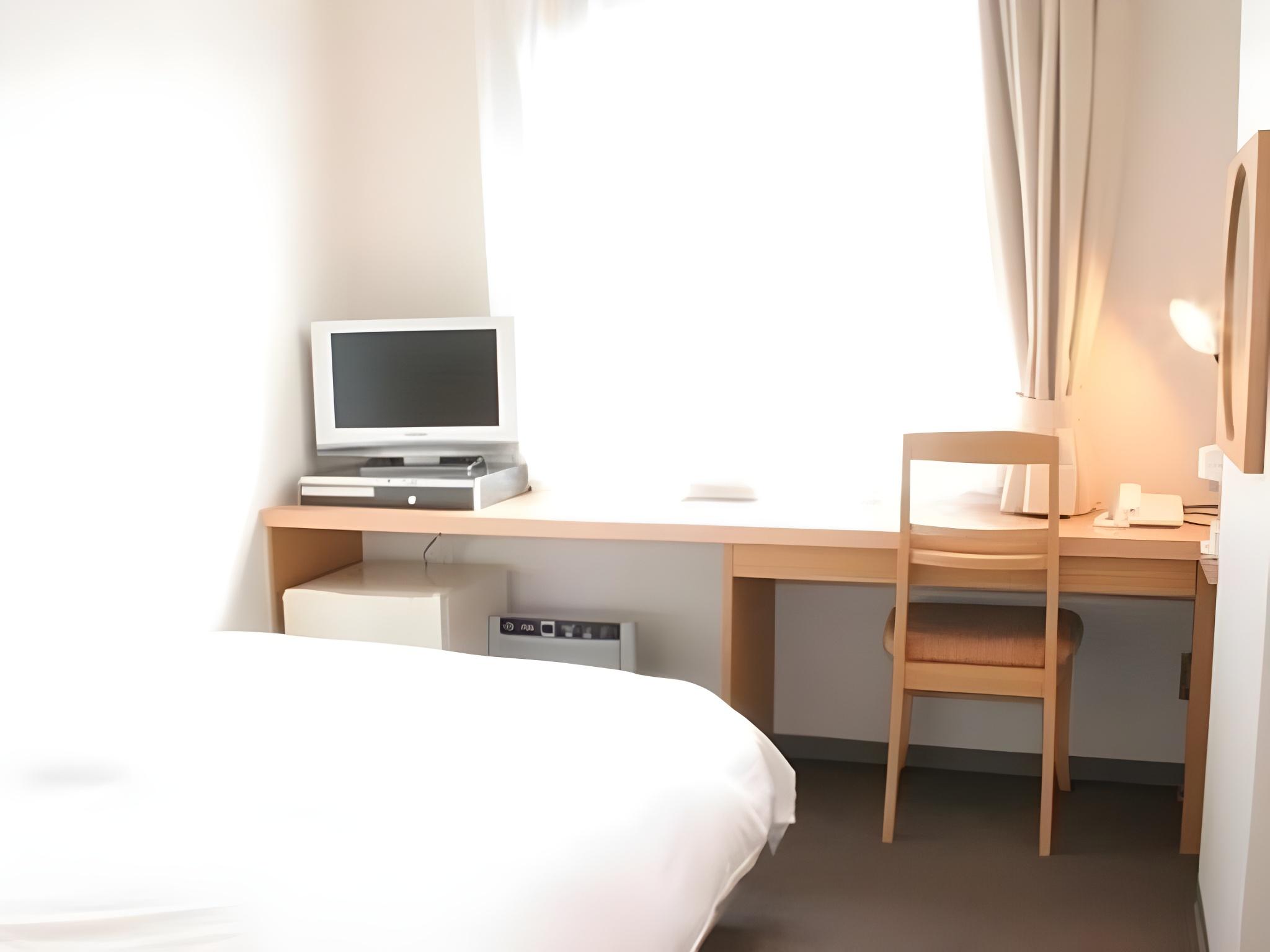 Room, Single