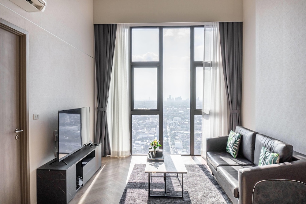 Ramada By Wyndham Bangkok Sukhumvit 87 45/61