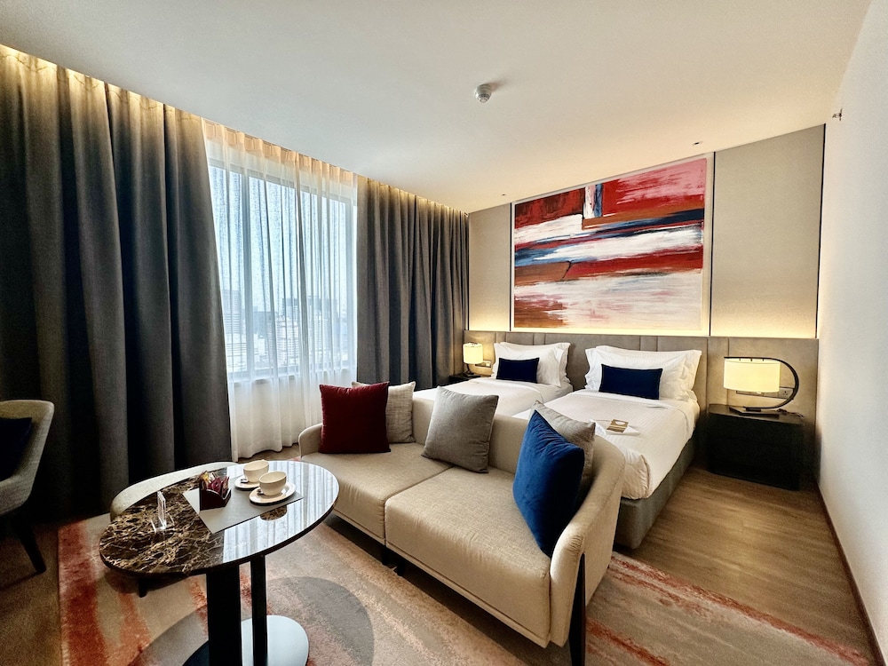 Deluxe, Twin Beds 2/6