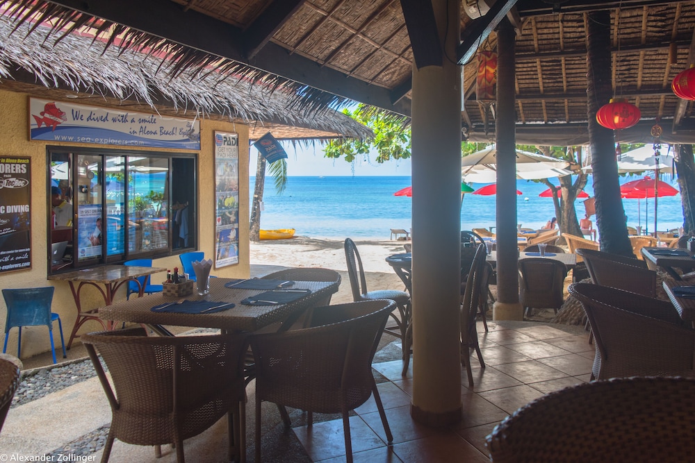 Alona Vida Beach Resort 42/64