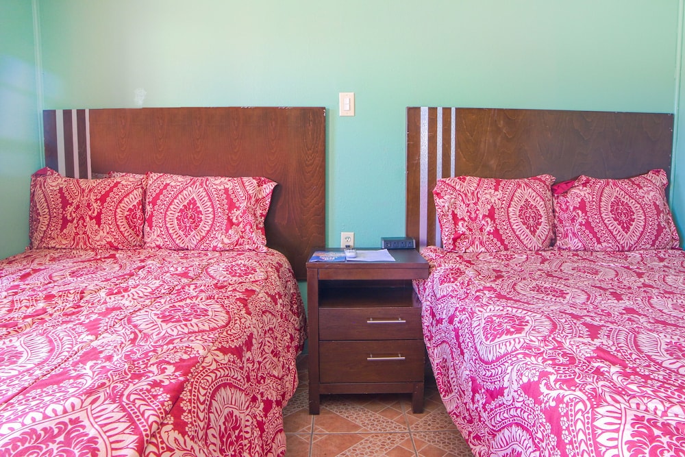 Economy Inn By OYO Lockport near Houma 15/34